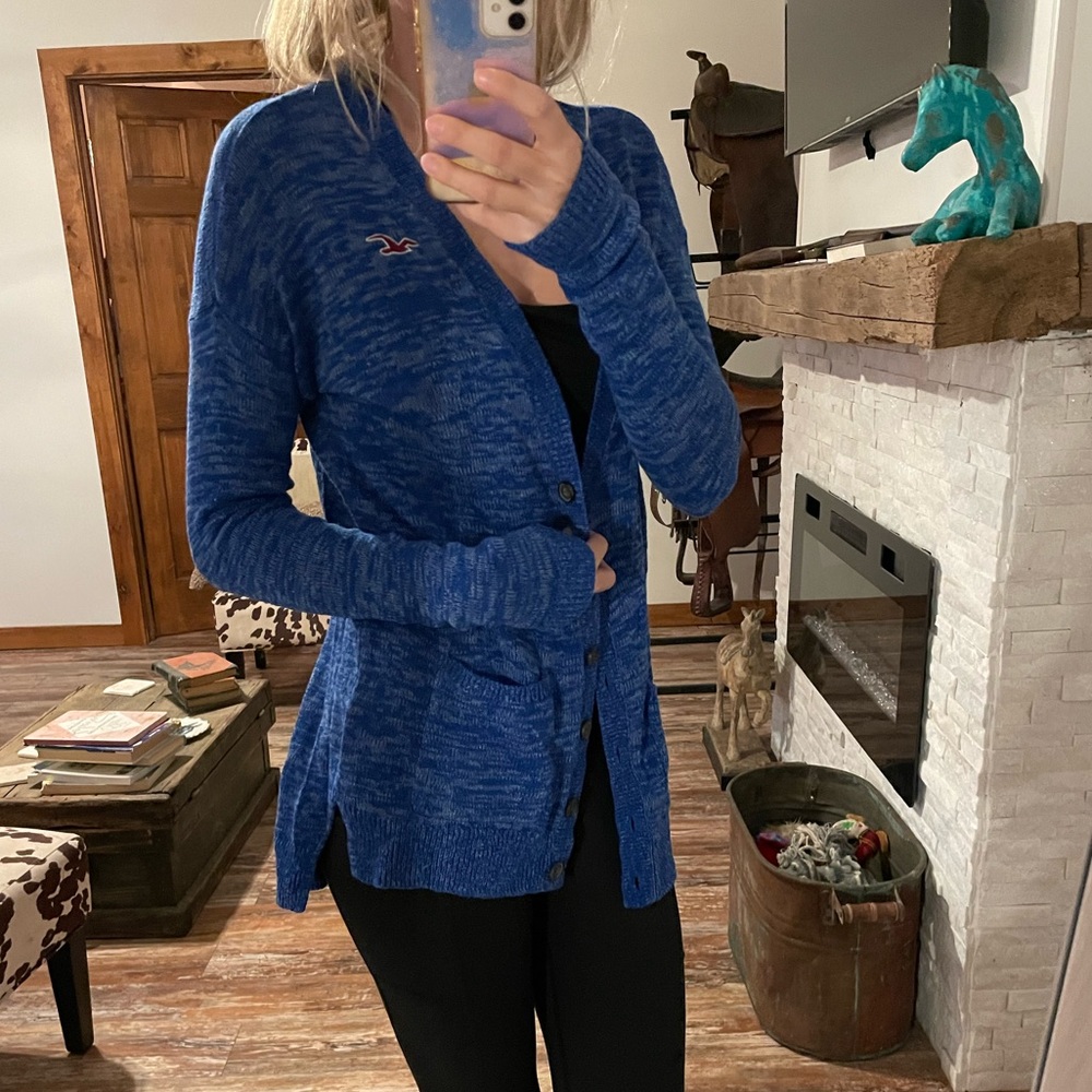 Hollister Cardigan